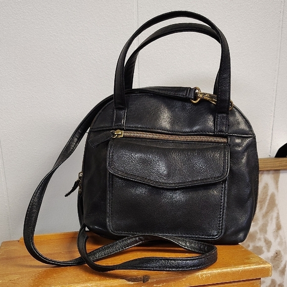 Valerie Stevens Handbags - Valerie Stevens Crossbody Satchel Bag Black Zip Around Detachable Strap Vintage